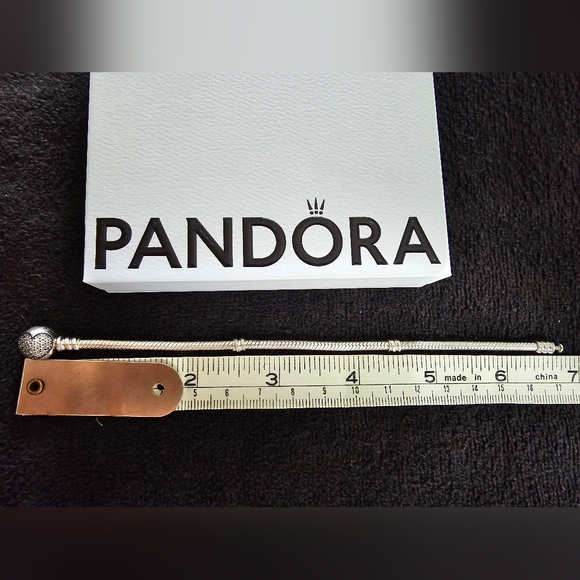 Authentic Pandora Bracelet Moments With Sparkling Cubic Zirconia Heart Clasp 6.7 - Picture 2 of 4